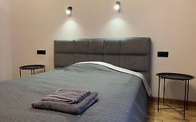 Нові Loft Апартаменти 5