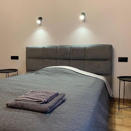 Нові Loft Апартаменти 5 Івано-Франківськ Екстер'єр фото