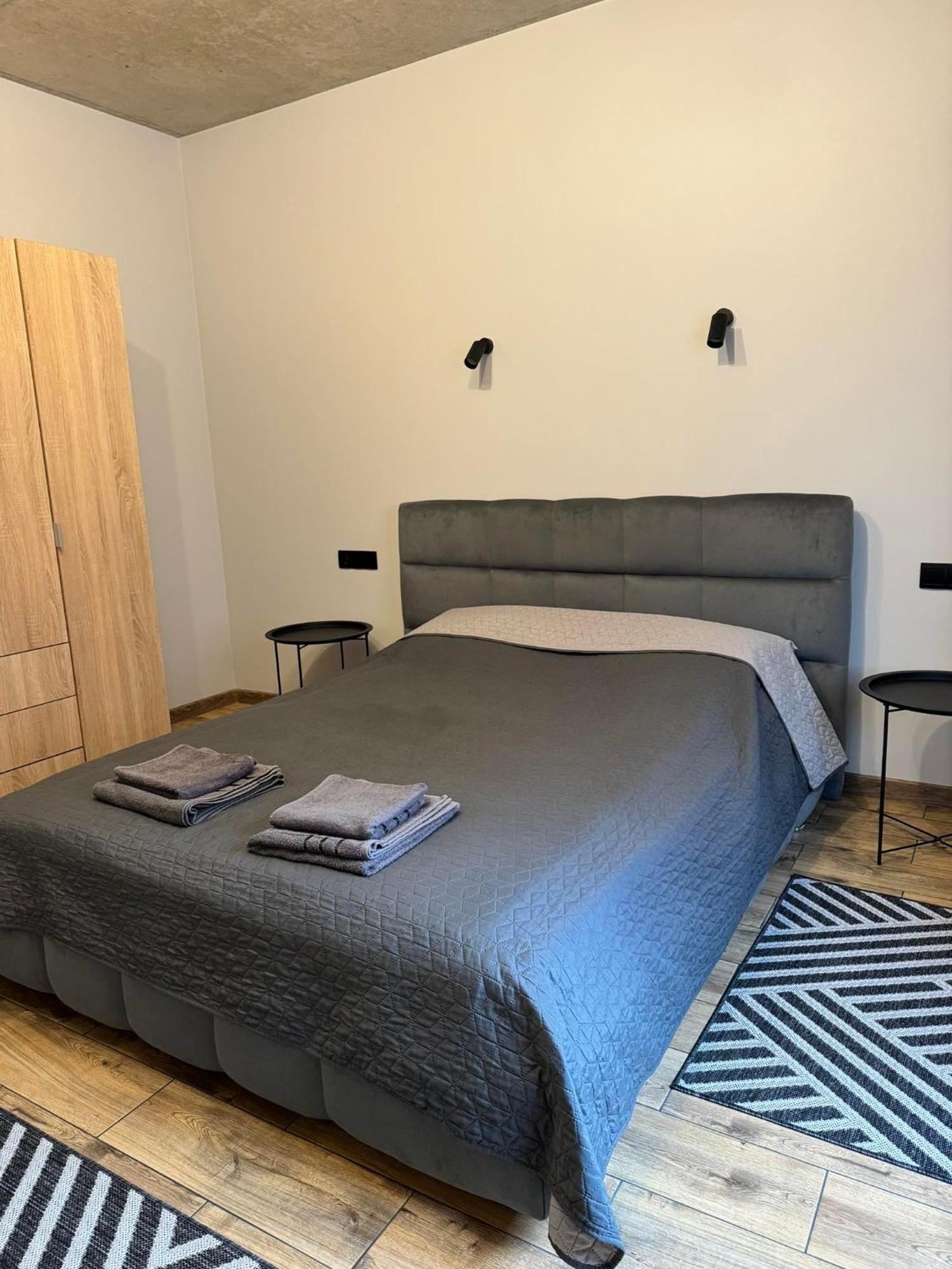 Нові Loft Апартаменти 5 Івано-Франківськ Екстер'єр фото